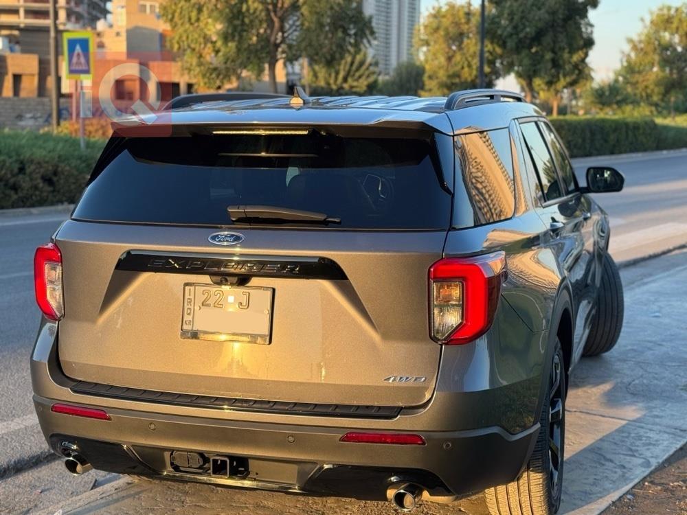 Ford Explorer